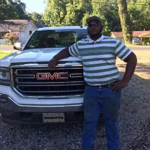 Meet your Posher, Travis